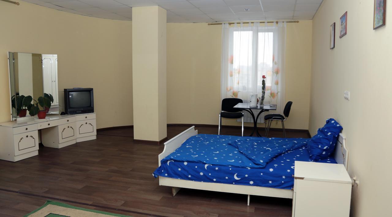 Hostel Raduga Kiev Exterior foto
